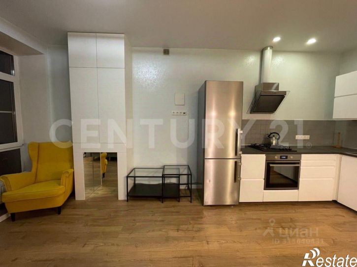 2-комн квартира Осенняя улица, 27,  д. 27