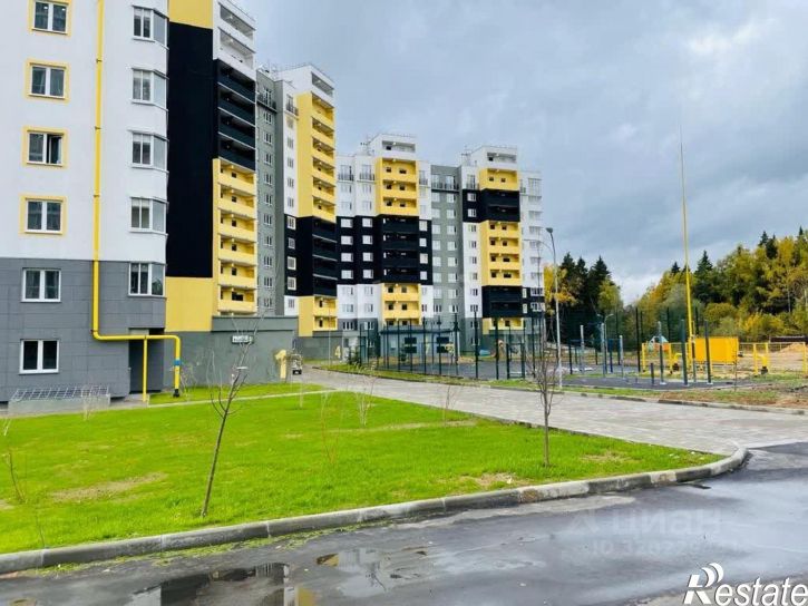 3-комн квартира улица Усачёва, 21,  д. 21