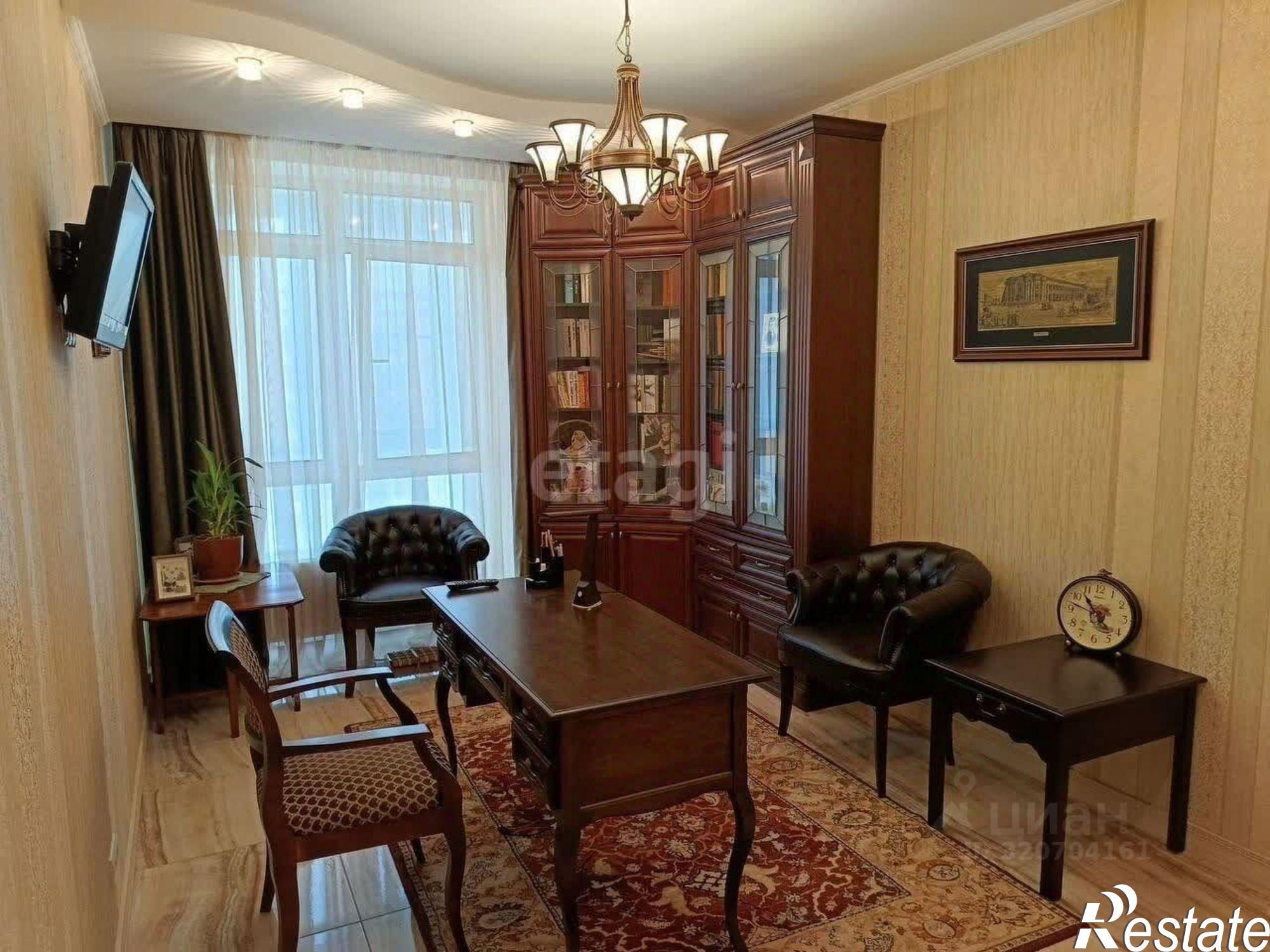 Купить квартиру за 28 000 000 рублей на Долгининская улица, 4