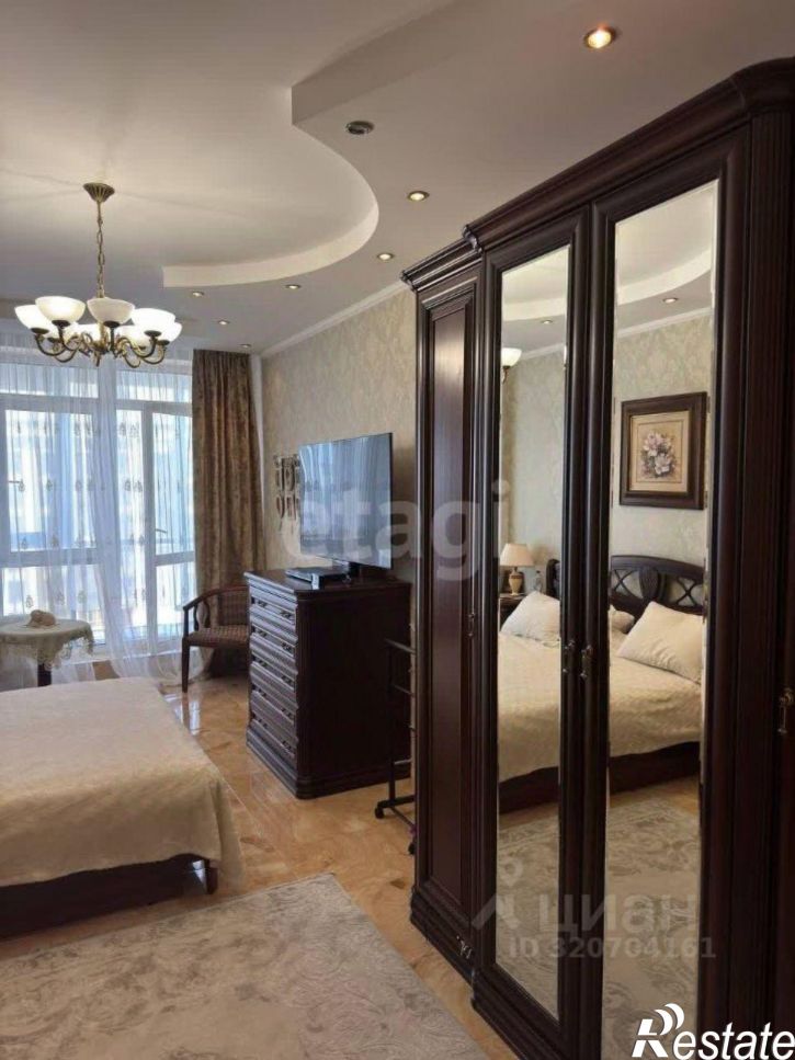 5-комн квартира Долгининская улица, 4,  д. 4