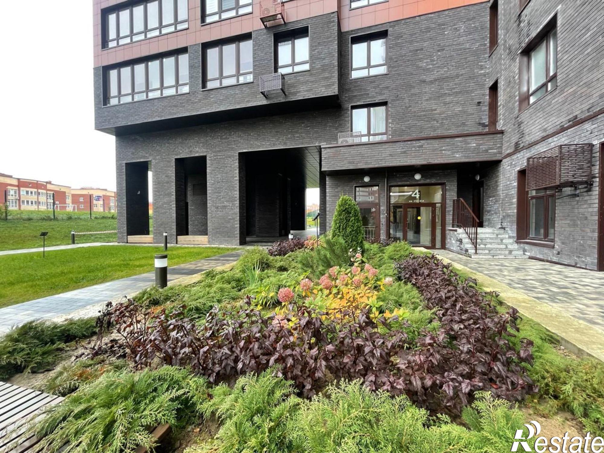 Купить квартиру за 14 700 000 рублей на улица Славского, 10