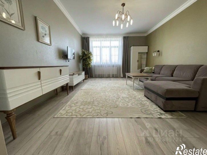 3-комн квартира ул Осенняя, 15,  д. 15