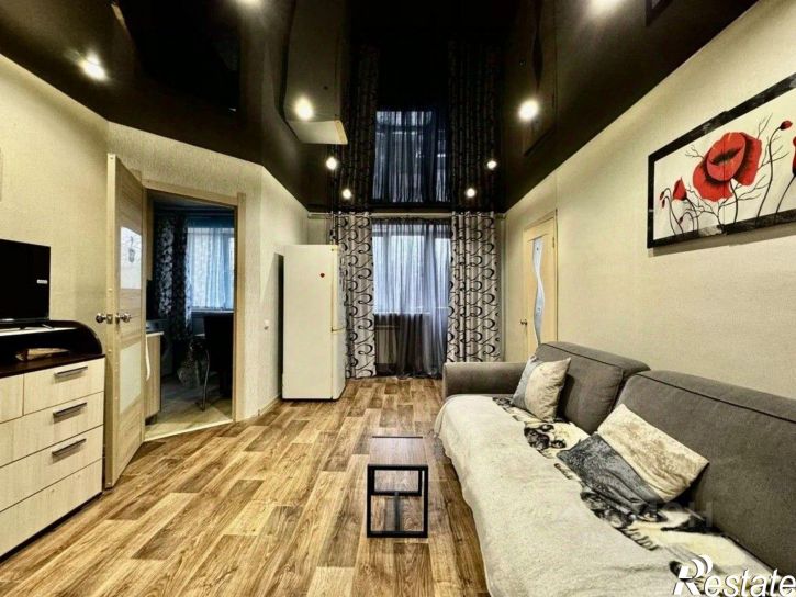 2-комн квартира улица Победы, 1,  д. 1