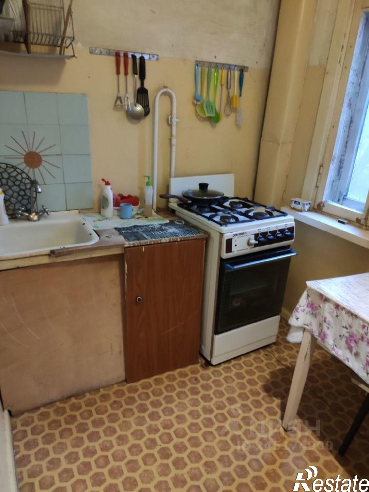 Сдать комнату за 10 000 рублей на Парковая улица, 3