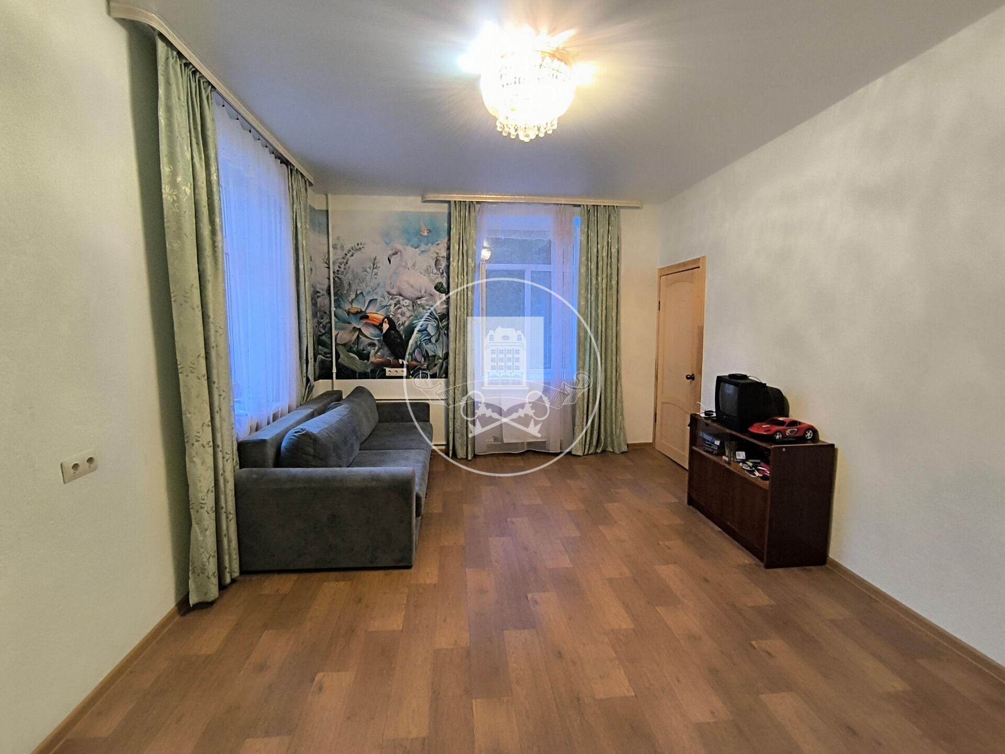 Купить квартиру за 6 300 000 рублей на Ленина пркт, 18