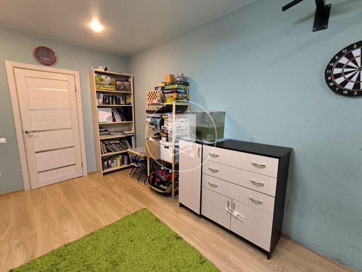 2-комн квартира Поленова ул, 11