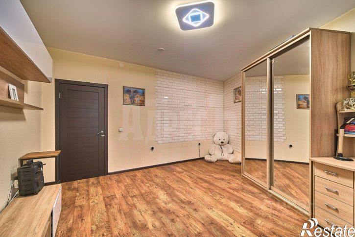 3-комн квартира проспект Маркса, 87,  д. 87