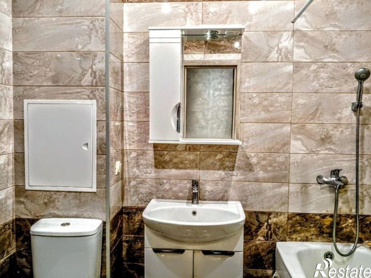 1-комн квартира улица Гагарина, 52,  д. 52