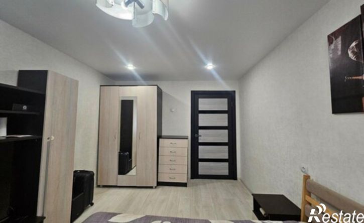 3-комн квартира улица Королёва, 1,  д. 1