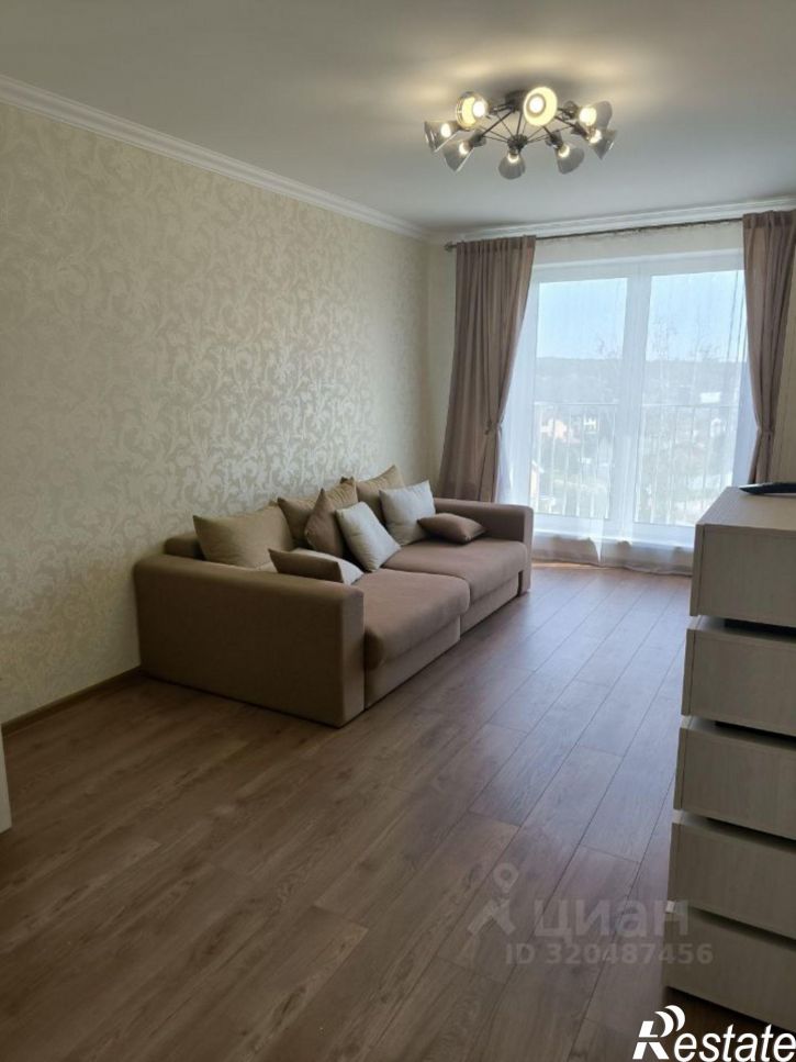 1-комн квартира улица Поленова, 10,  д. 10