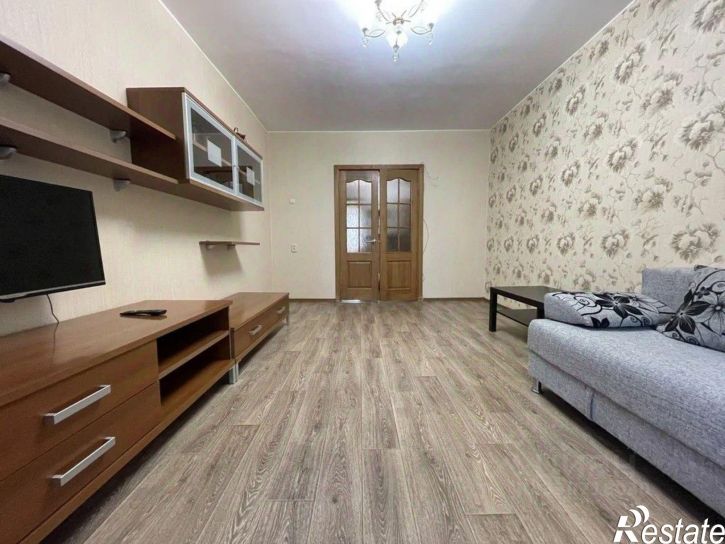 3-комн квартира улица Гагарина, 40,  д. 40