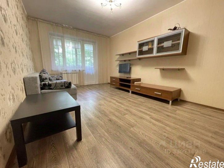 3-комн квартира улица Гагарина, 40,  д. 40