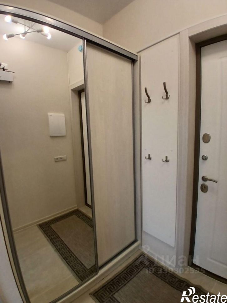 2-комн квартира улица Славского, 10,  д. 10