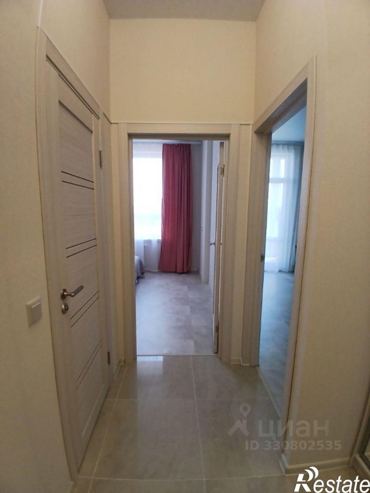 2-комн квартира улица Славского, 10,  д. 10