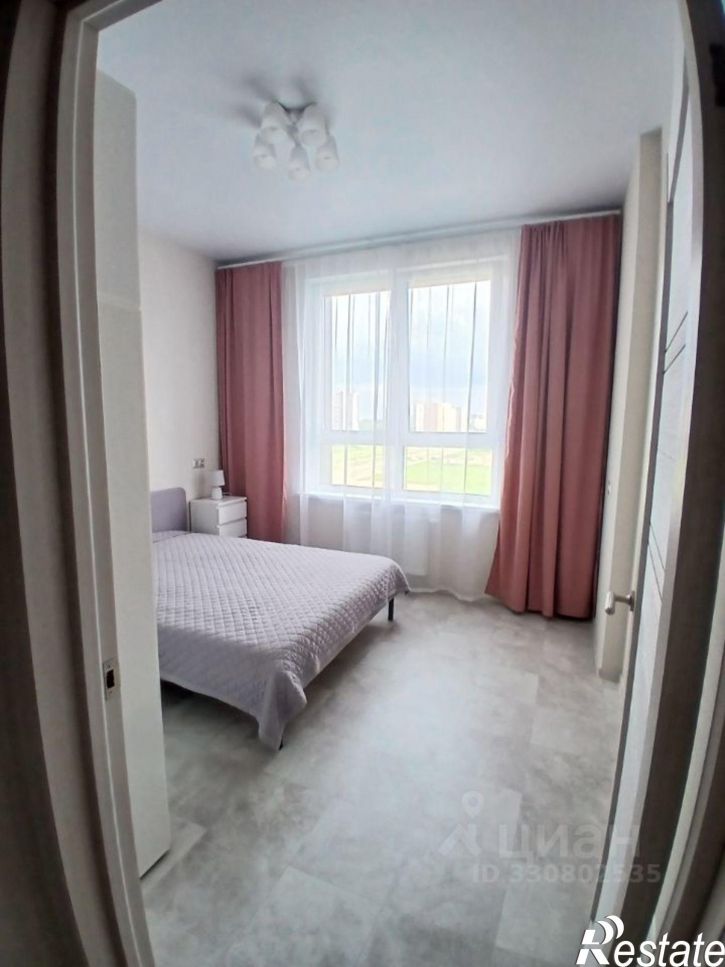 2-комн квартира улица Славского, 10,  д. 10