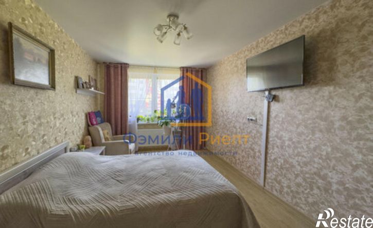 2-комн квартира улица Поленова, 12,  д. 12