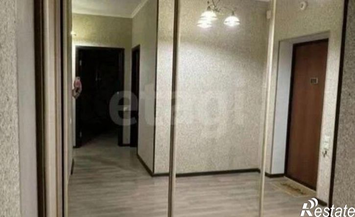 3-комн квартира Долгининская улица, 20,  д. 20