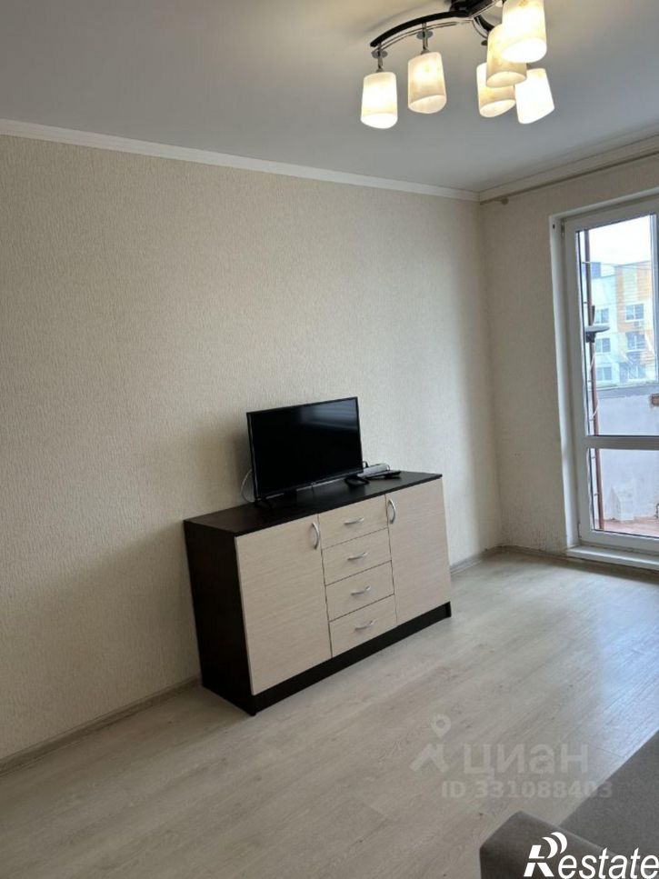 1-комн квартира улица Поленова, 12,  д. 12