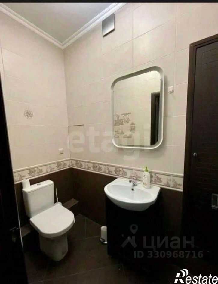 3-комн квартира ул Долгининская, 20,  д. 20
