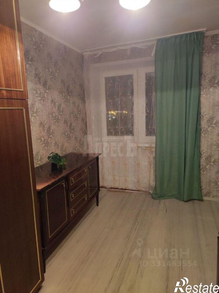 2-комн квартира Треугольная площадь, 1,  д. 1