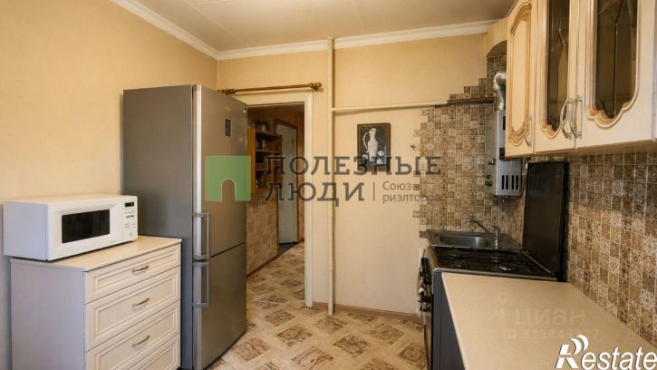 4-комн квартира ул Красных Зорь, 27,  д. 27