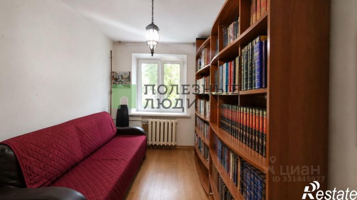 4-комн квартира ул Красных Зорь, 27,  д. 27