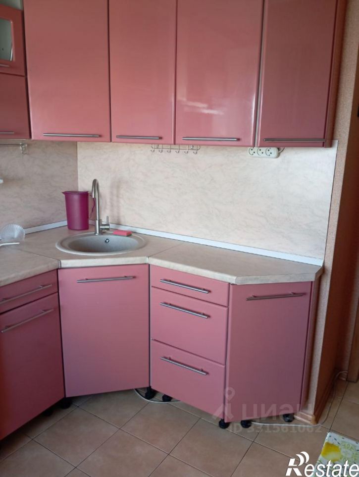 2-комн квартира улица Королёва, 16,  д. 16