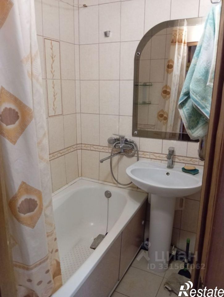 2-комн квартира улица Королёва, 16,  д. 16