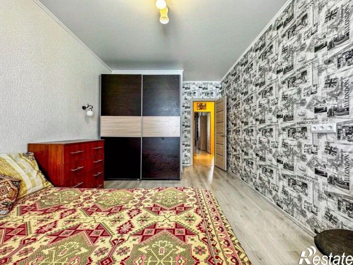 2-комн квартира пр-кт Ленина, 221,  д. 221