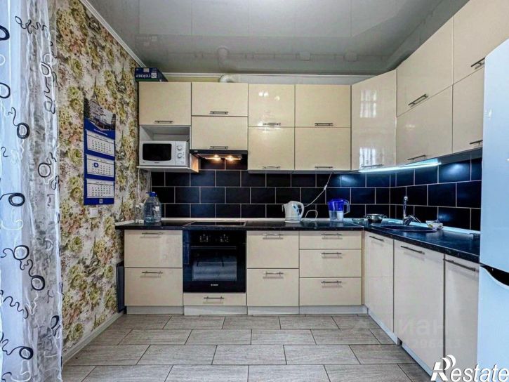 2-комн квартира пр-кт Ленина, 221,  д. 221