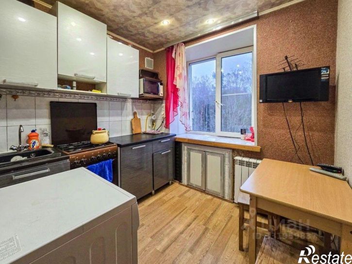 3-комн квартира ул Гурьянова, 5,  д. 5