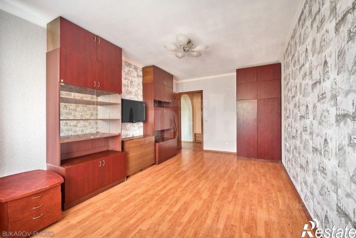 2-комн квартира пр-кт Маркса, 8,  д. 8