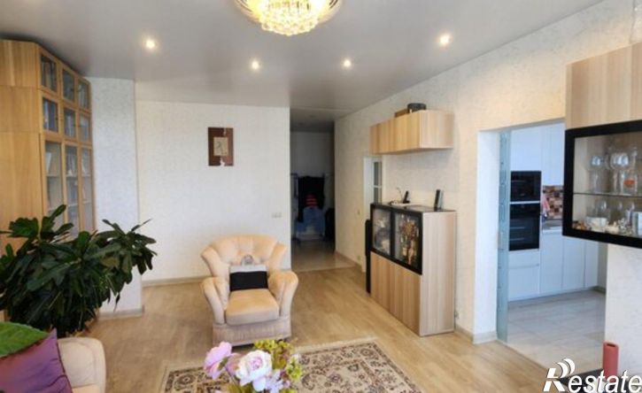 3-комн квартира ул Долгининская, 20,  д. 20