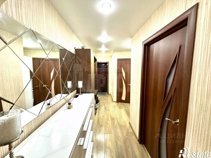 3-комн квартира ул Курчатова, 17,  д. 17