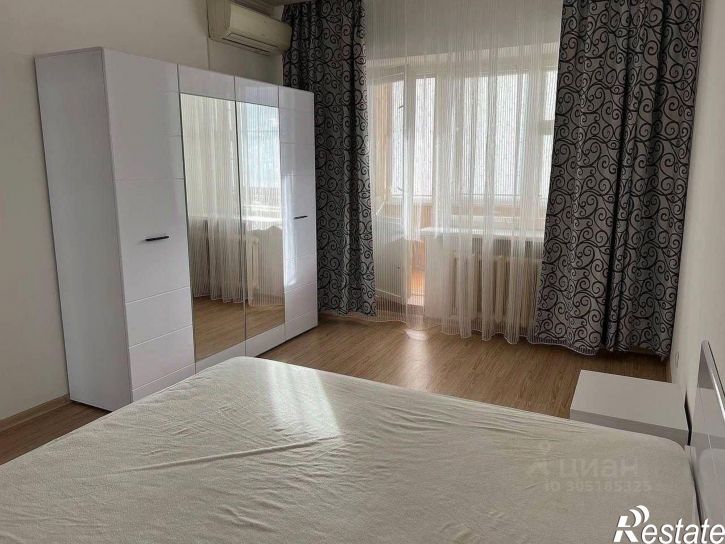 4-комн квартира ул Гагарина, 27,  д. 27