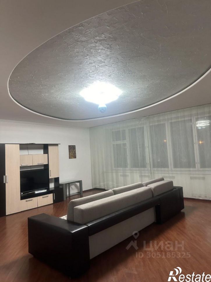 4-комн квартира ул Гагарина, 27,  д. 27