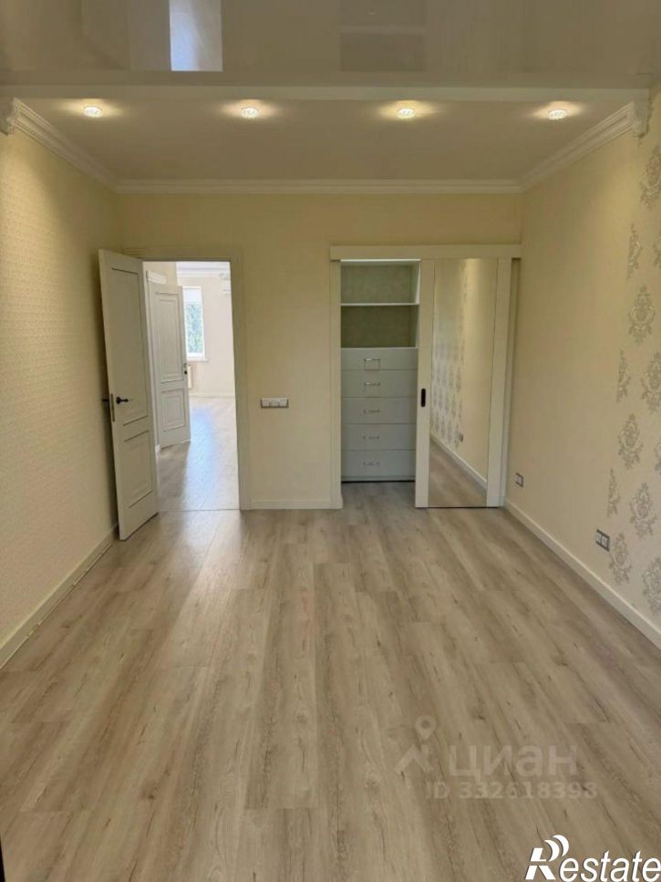 3-комн квартира ул Шацкого, 25,  д. 25