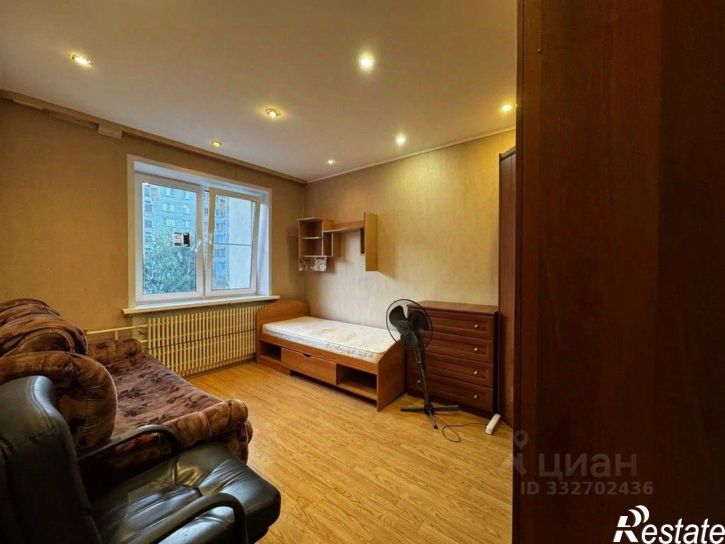3-комн квартира пр-кт Маркса, 10,  д. 10