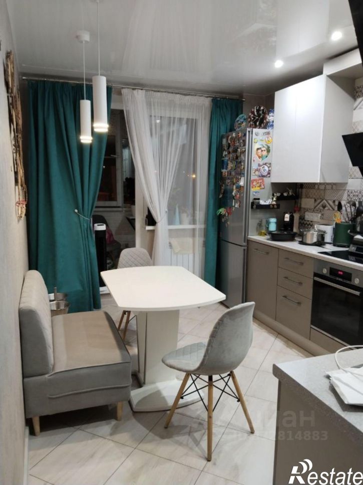 2-комн квартира ул Поленова, 2,  д. 2