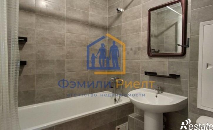 5-комн квартира ул Курчатова, 35,  д. 35