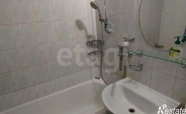 3-комн квартира ул Гагарина, 42,  д. 42