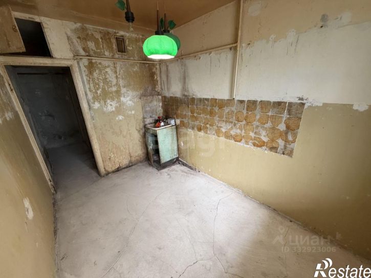 3-комн квартира ул Аксенова, 10,  д. 10