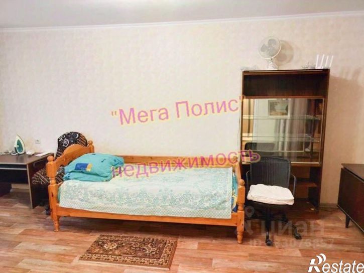 1-комн квартира Треугольная пл, 1,  д. 1