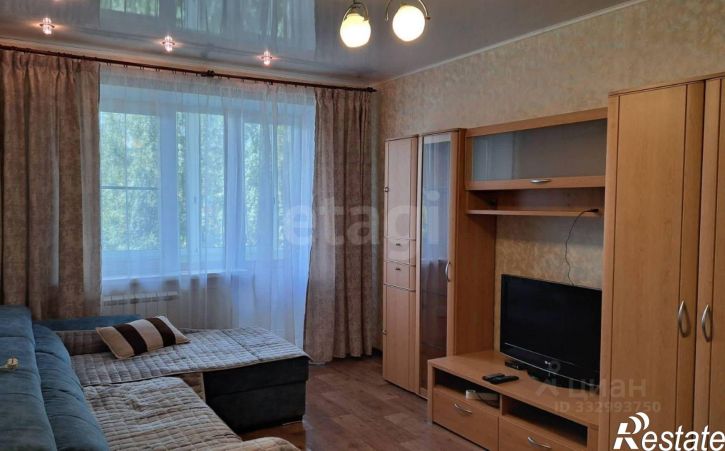 2-комн квартира ул Аксенова, 10,  д. 10