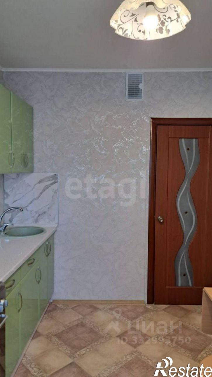 2-комн квартира ул Аксенова, 10,  д. 10