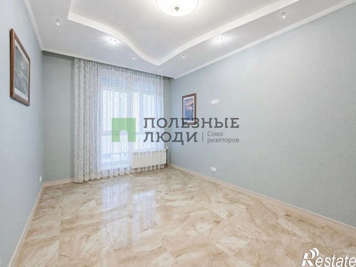 5-комн квартира ул Долгининская, 4,  д. 4