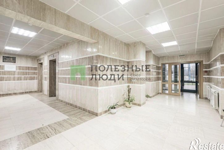 5-комн квартира ул Долгининская, 4,  д. 4