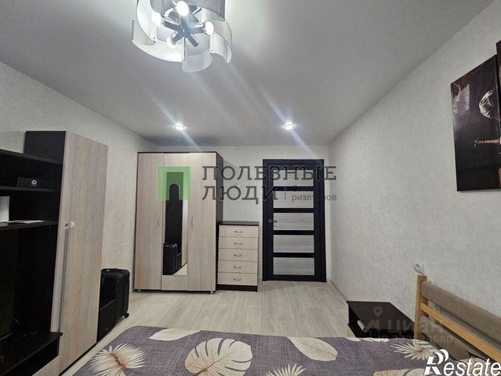 3-комн квартира ул Королева, 1,  д. 1