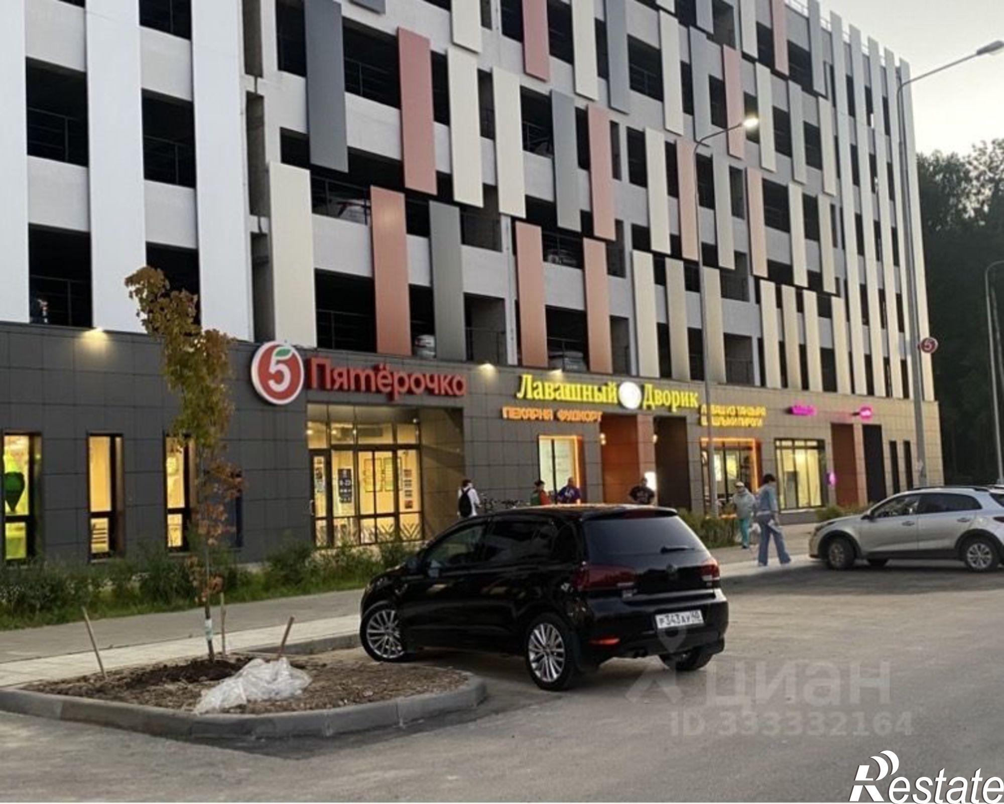 Сдать торговое помещение за 72 000 рублей на проспект Ленина, 231