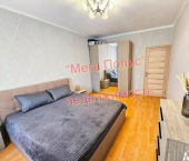 2-комн, 70кв м, этаж 2/5 пр-кт Ленина, 152